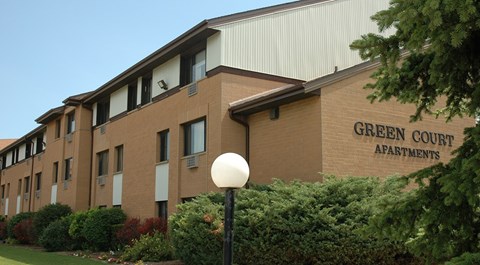 4185 W. Schroeder Dr. 1-3 Beds Apartment for Rent