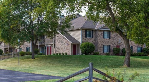 N30W23861 Green Rd Apt 12 2 Beds Apartment for Rent