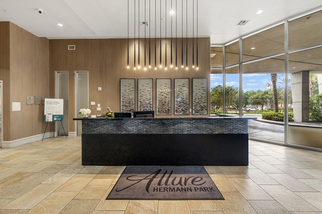 Allure Hermann Park | 24/7 Concierge Services