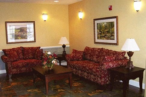 Laurel Oaks Senior Seating Area