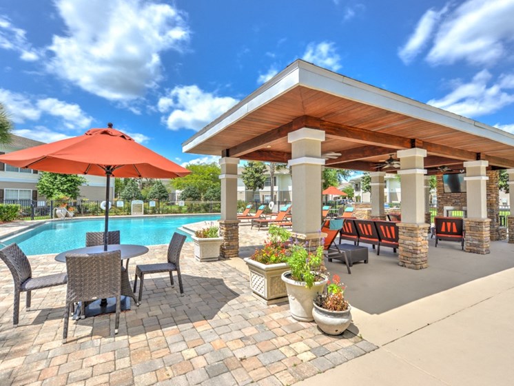 Addison Landing Poolside Area