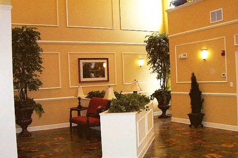 Laurel Oaks Senior Lobby