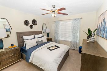 Hilton Head Apartments Bedroom