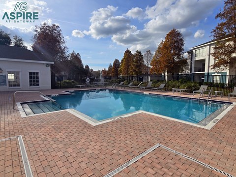 Swimming Pool | Aspire at Gateway