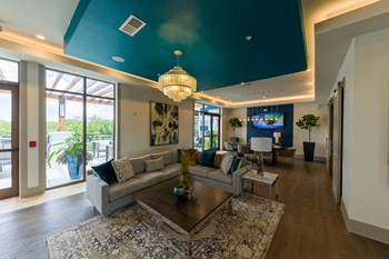 Ciel Luxury Apartments | Jacksonville, FL | Clubhouse - Photo Gallery 20