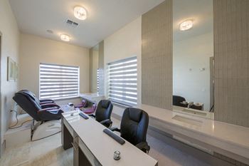Ciel Luxury Apartments | Jacksonville, FL | Private Spa Treatment Room
