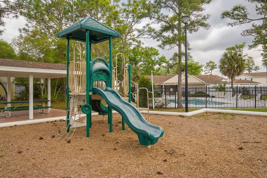 Pinewood Pointe Apartments, 1801 Kernan Boulevard South, Jacksonville