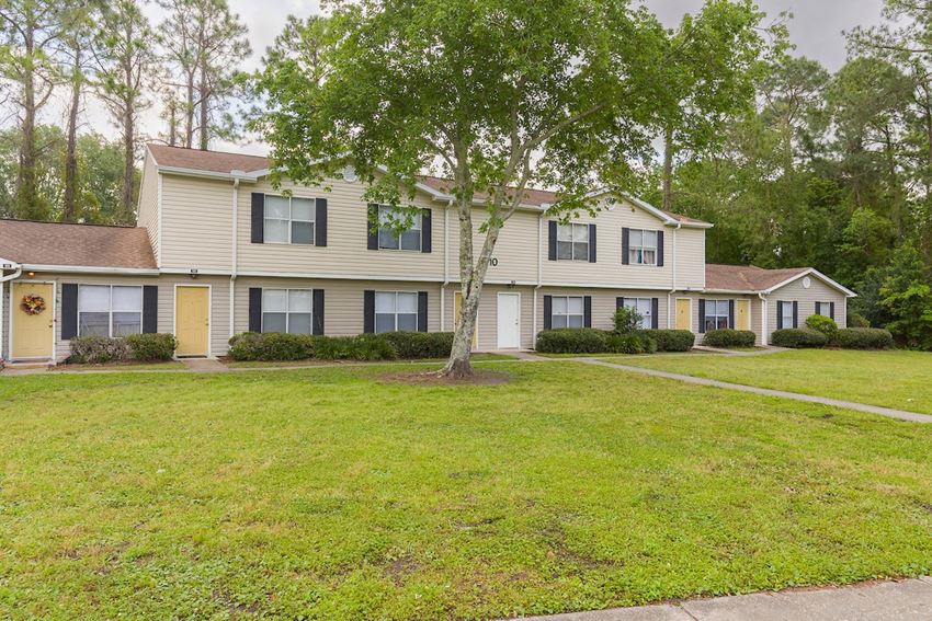 Pinewood Pointe Apartments, 1801 Kernan Boulevard South, Jacksonville