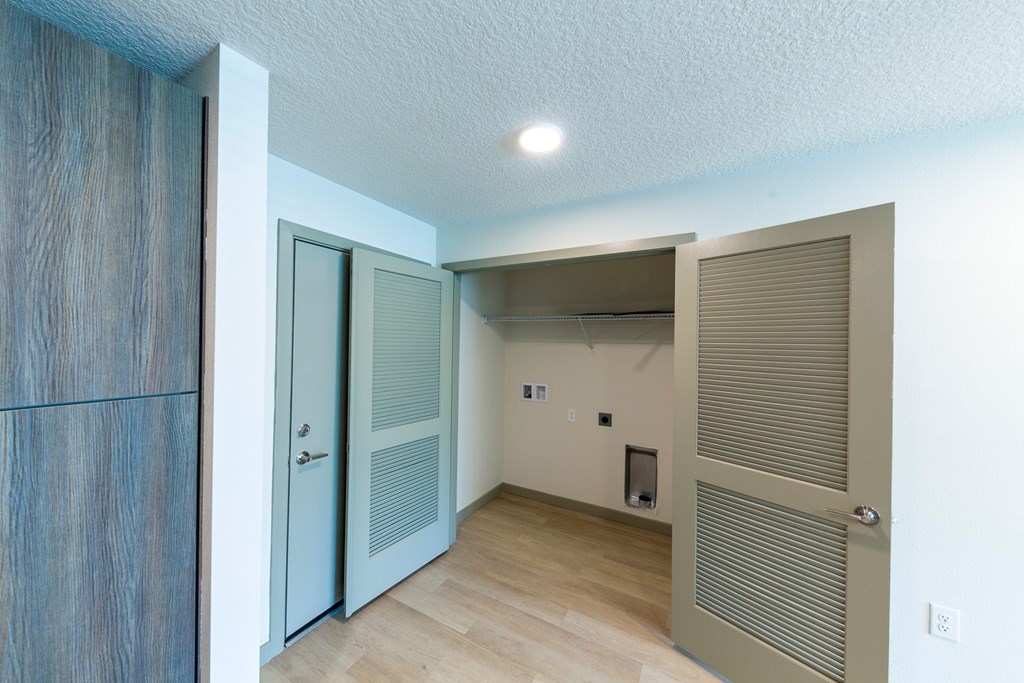 Gavin Point Apartments | Jacksonville, FL | W/D Hookup