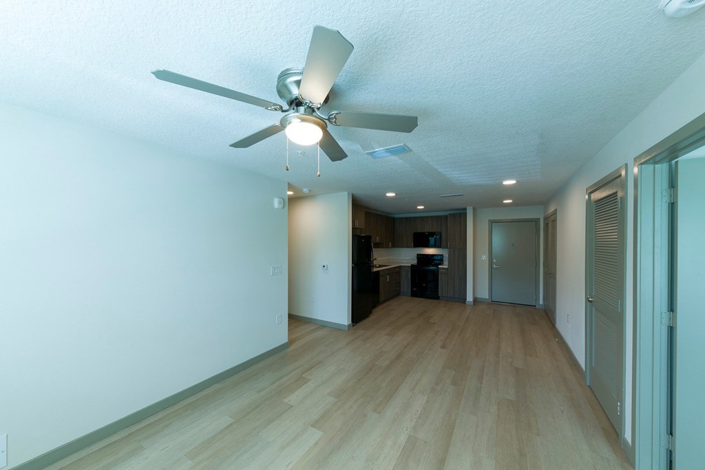 Gavin Point Apartments | Jacksonville, FL | Kitchen & Living Area