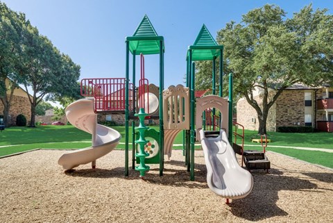 The Park at Wintergreen Apartments | DeSoto, TX  | Playground