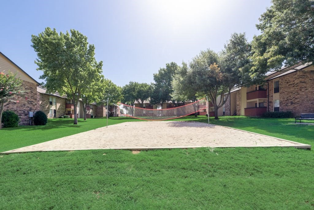 The Park at Wintergreen Apartments | DeSoto, TX