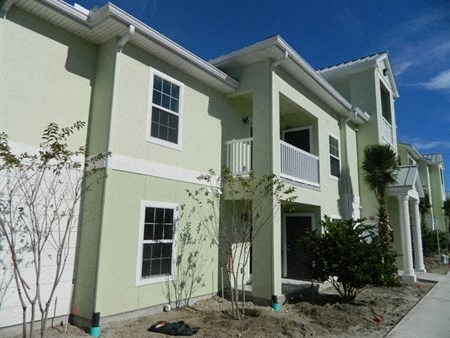 Olive Grove Apartments Building Exterior