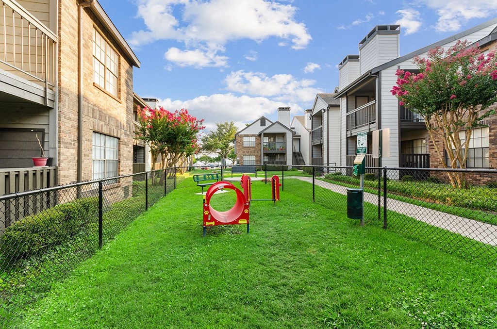 Hilton Head Apartments Dog Park