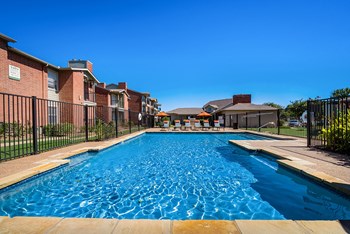 Dakota Ridge Pool Dakota Ridge Pool - Photo Gallery 2