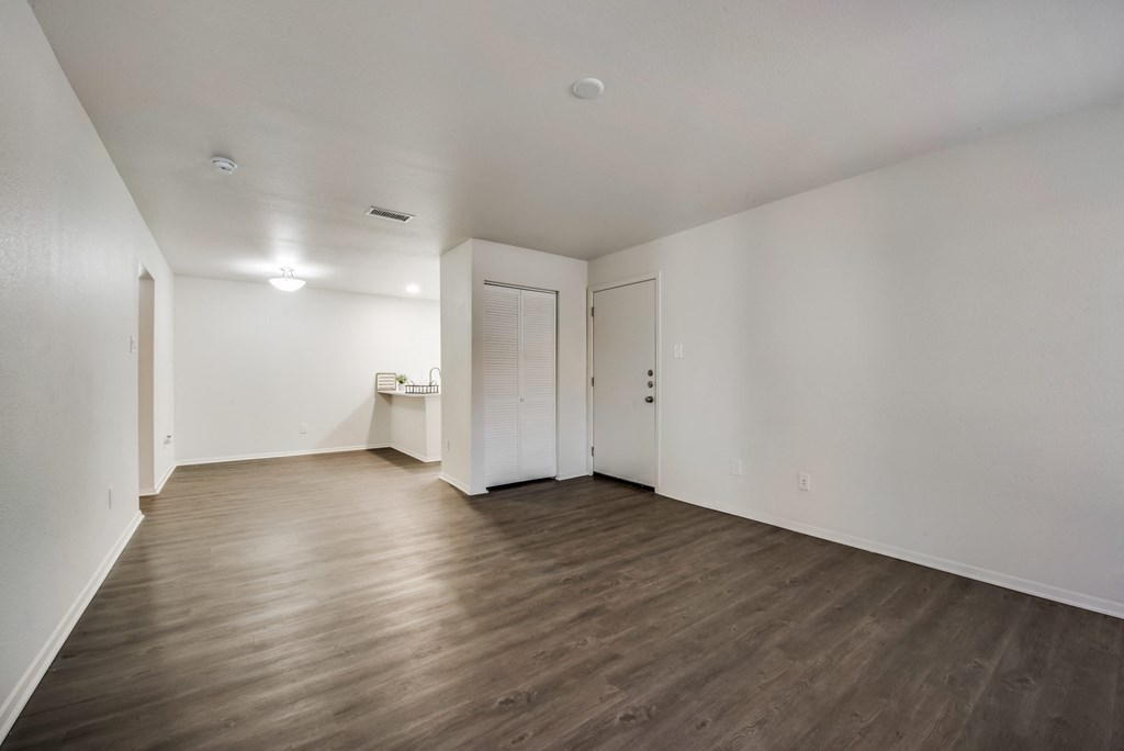 Horizons at Sunridge Living Room