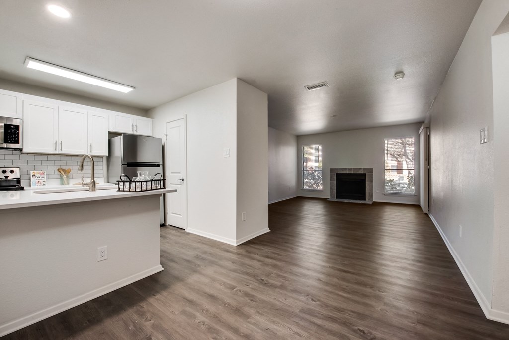 Horizons at Sunridge Kitchen & Living Room