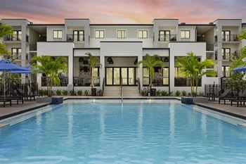 Wrecker's Cay | Key West | Resort Style Pool