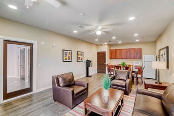 Palmetto Pointe Clubhouse