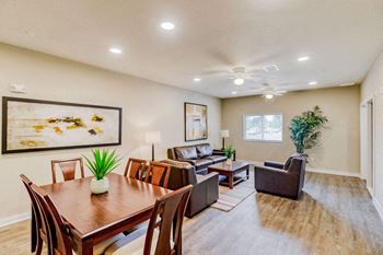 Palmetto Pointe Clubhouse