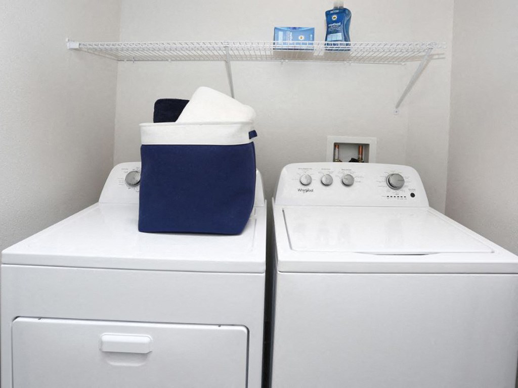Ciel Luxury Apartments | Jacksonville, FL | Washer and Dryer Included