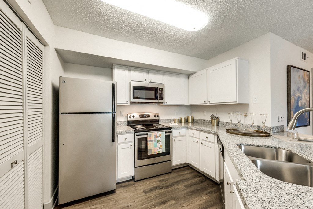 Bahia Cove Apartments Model Kitchen