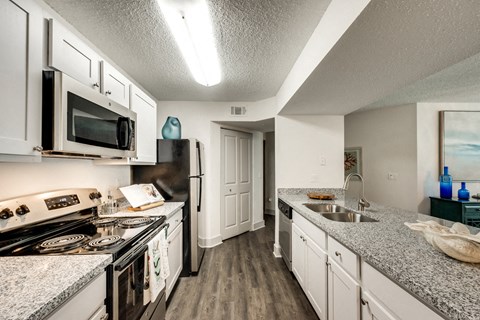 Bahia Cove Apartments Model Kitchen