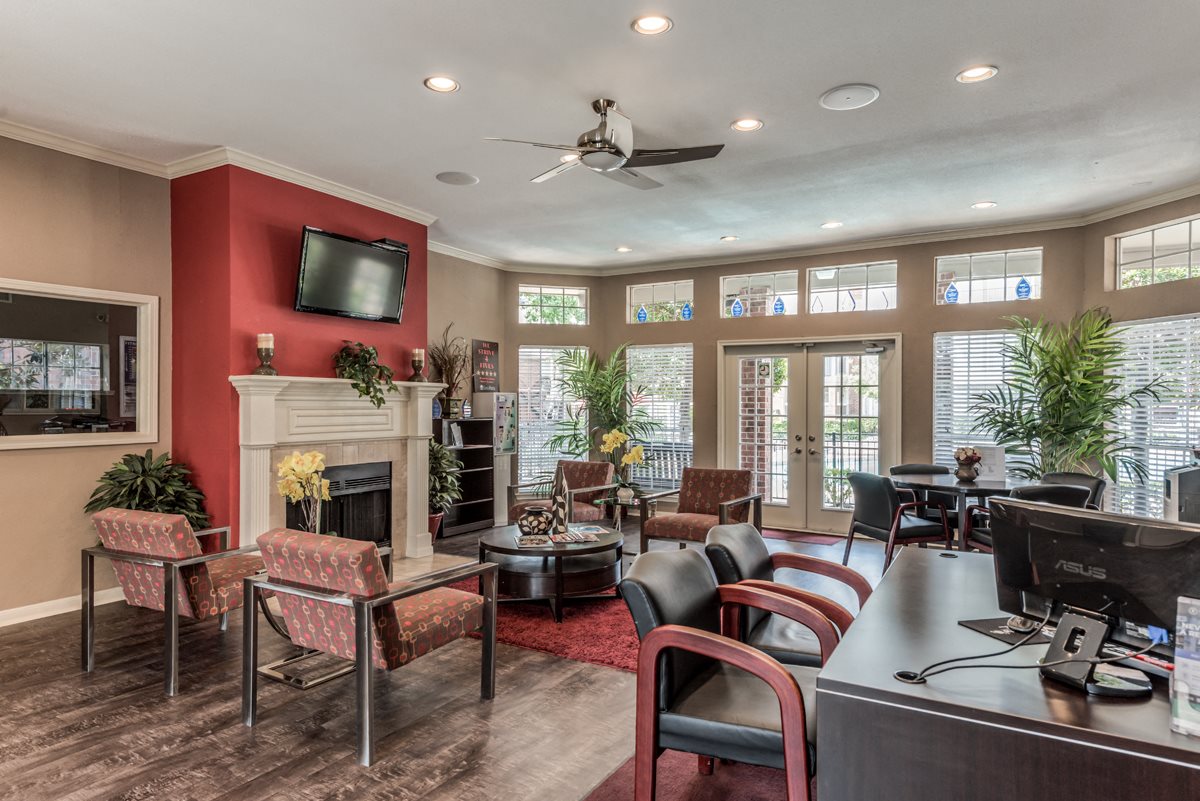Parque At Bellaire Apartments