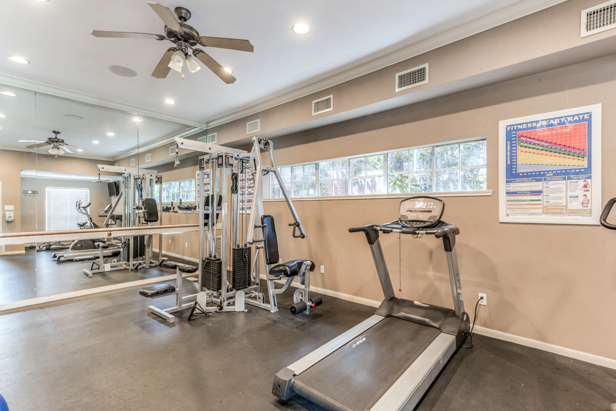 Parque at Bellaire Fitness Center