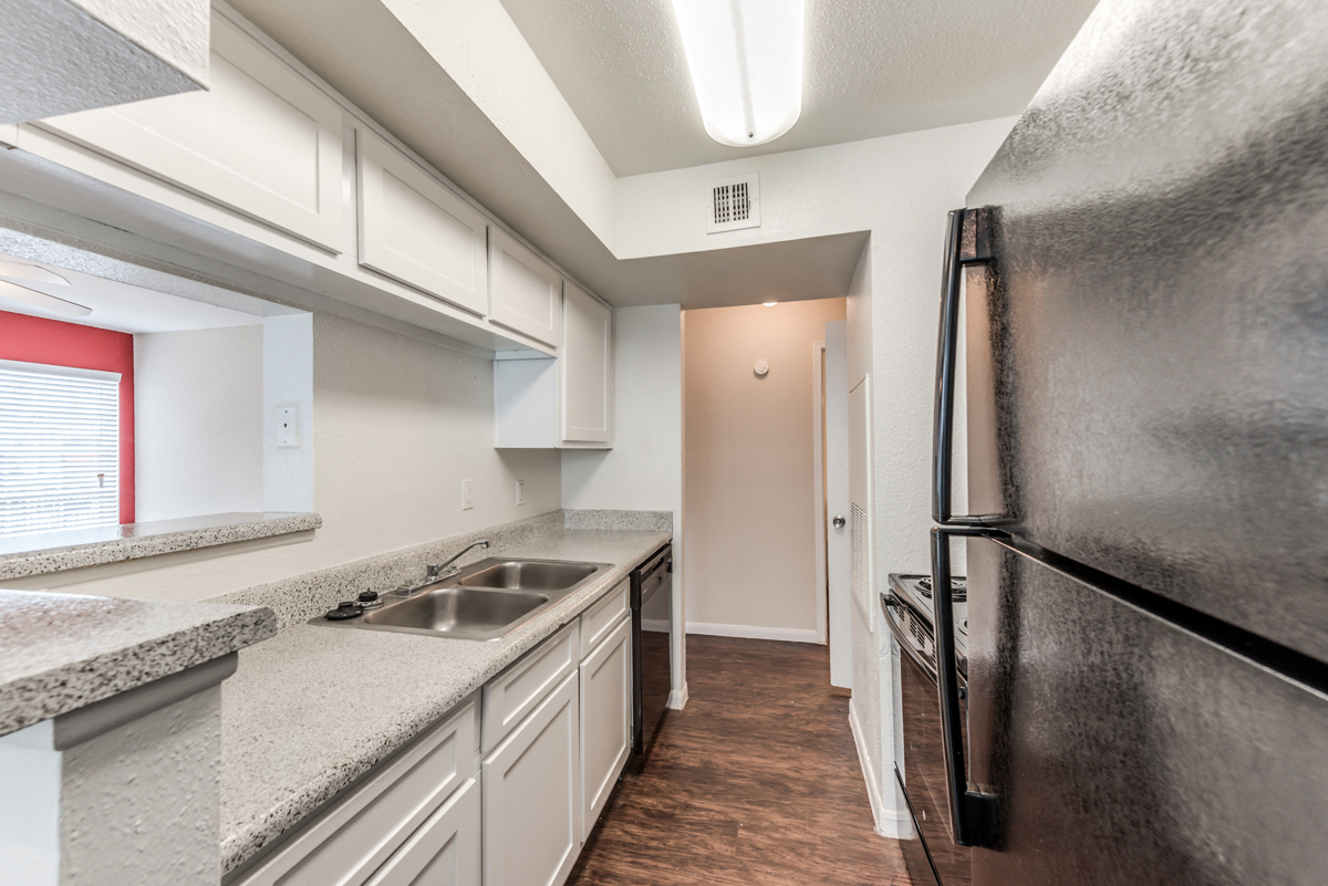 Parque at Bellaire Kitchen