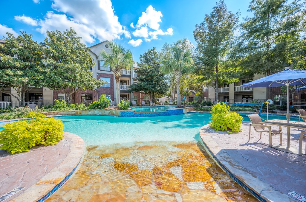 Harbor Cove Apartments Pool Beach Entry