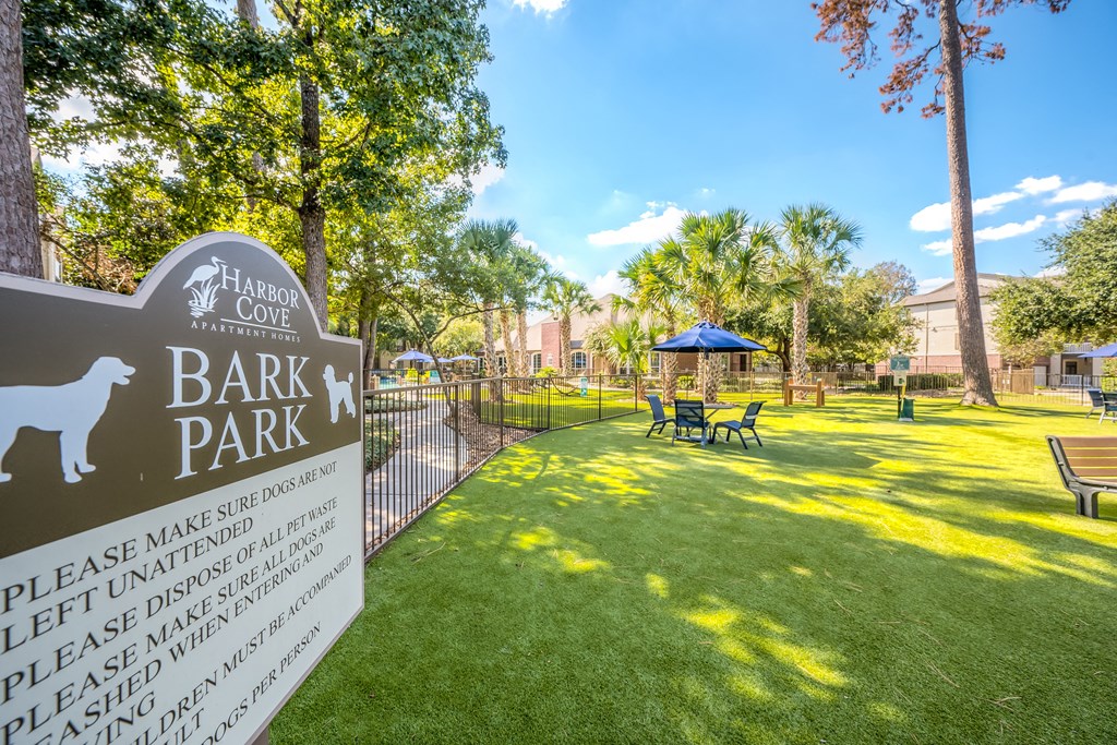 Harbor Cove Apartments Dog Park