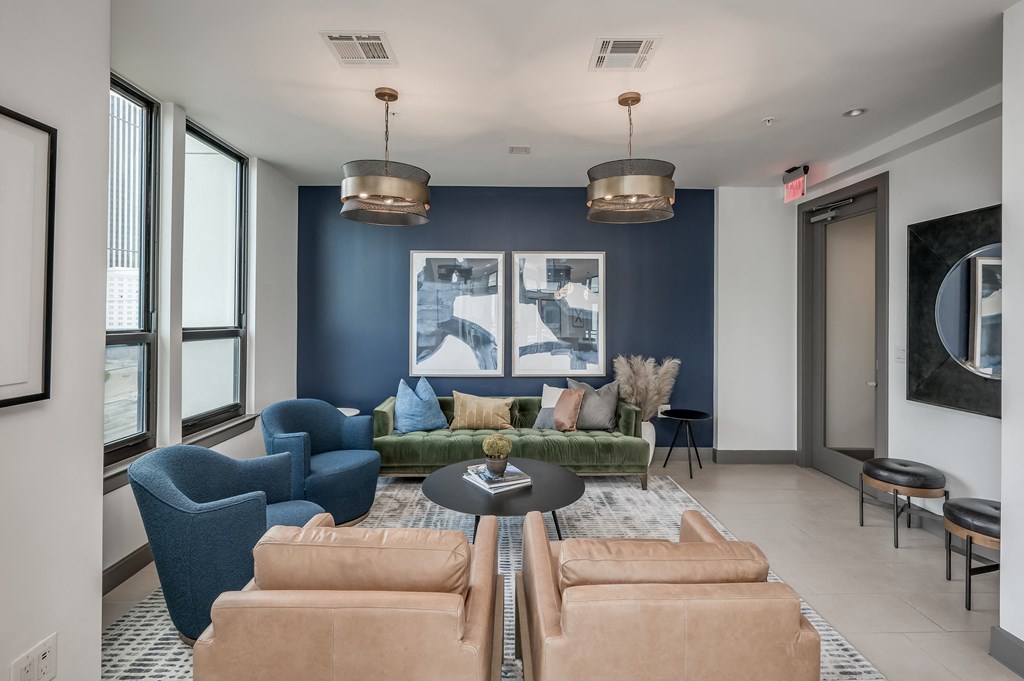 Skylounge with Epicurean Kitchen, Bistro Seating and Exquisite Views of Downtown