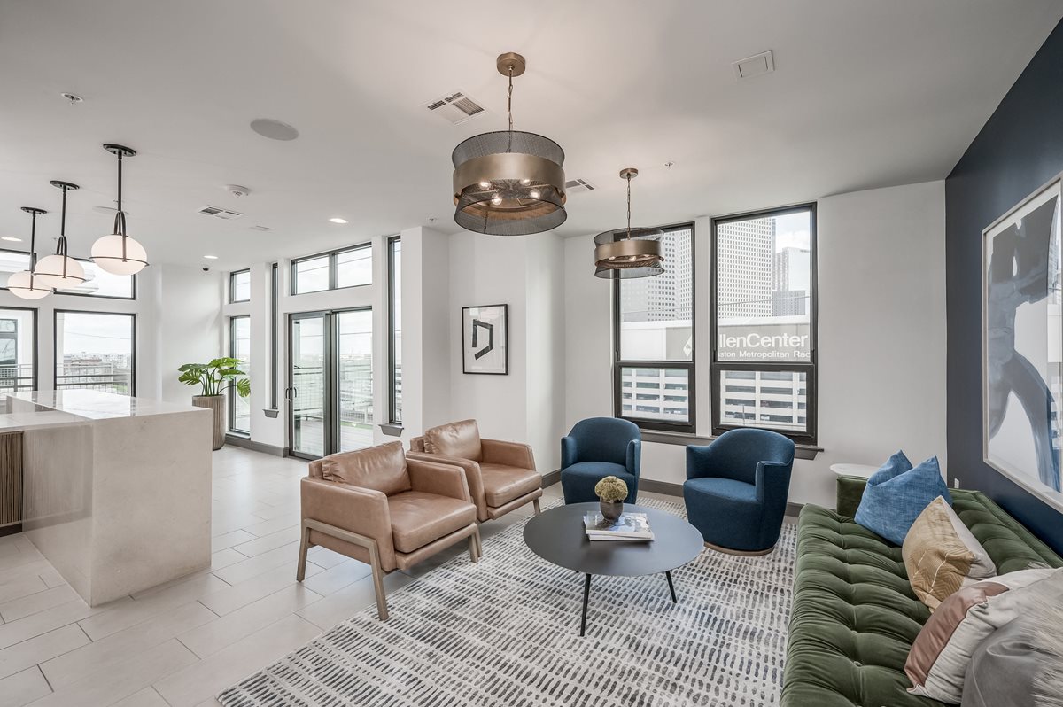 Skyline At Midtown Apartments