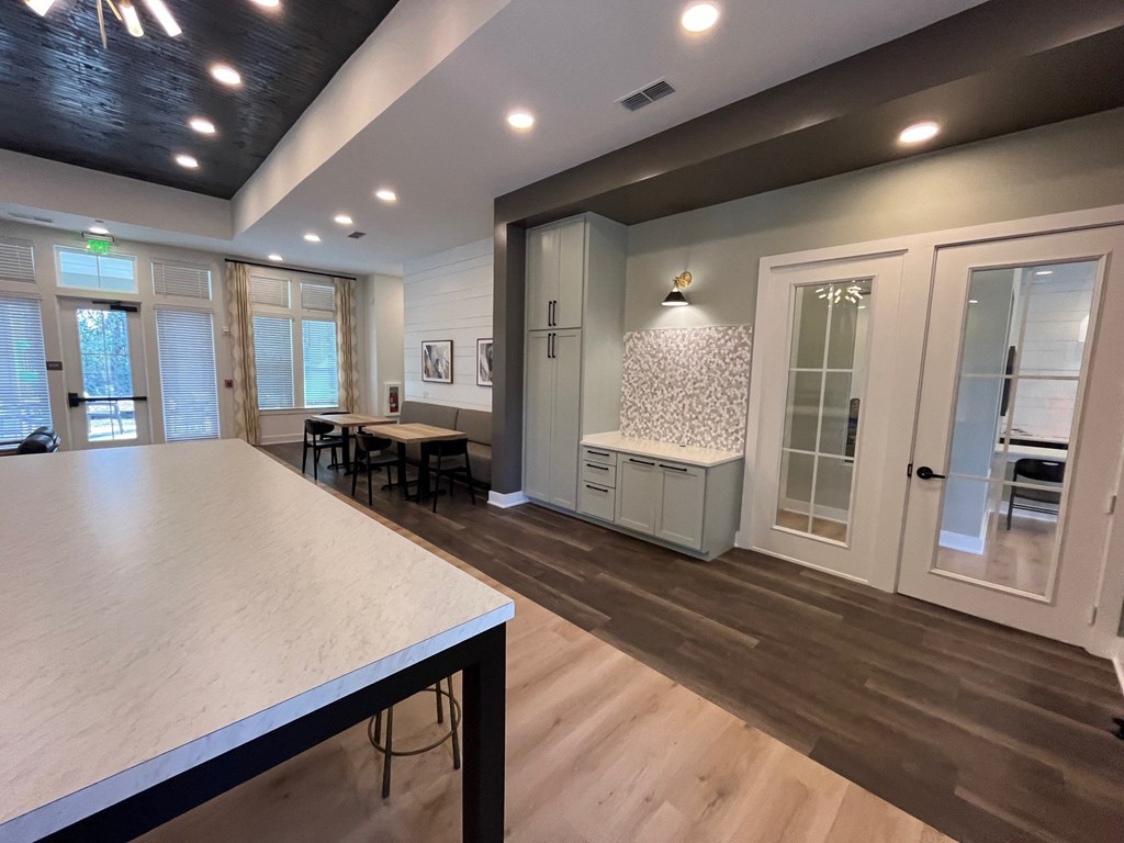 Emery Cove Apartments