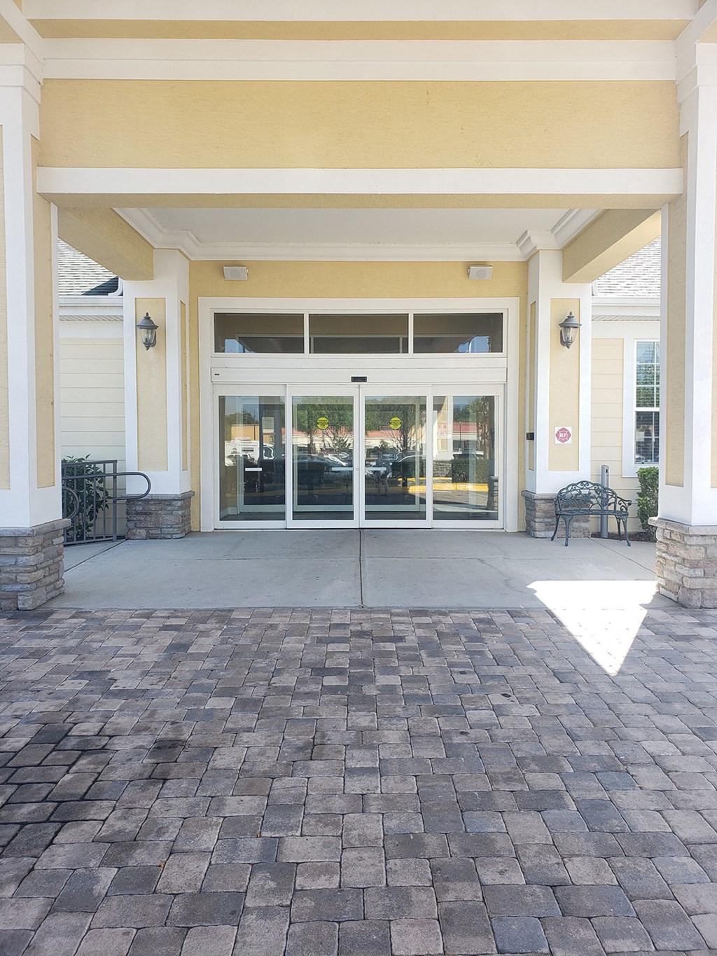 Pine Berry Senior Apartments Front Entrance