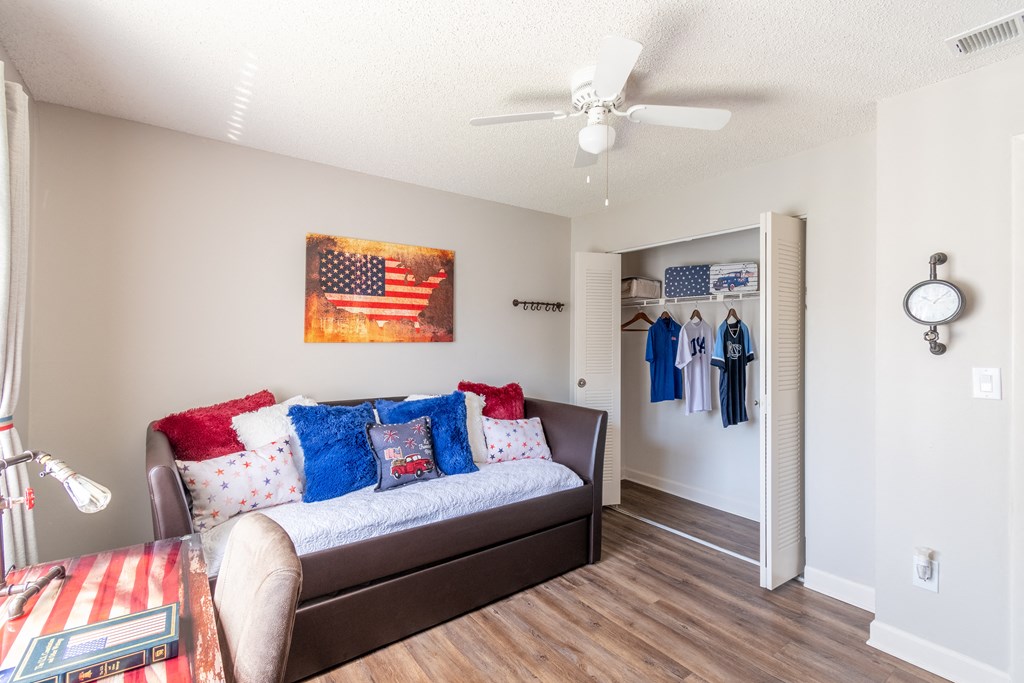 Townsgate Model Unit Bedroom