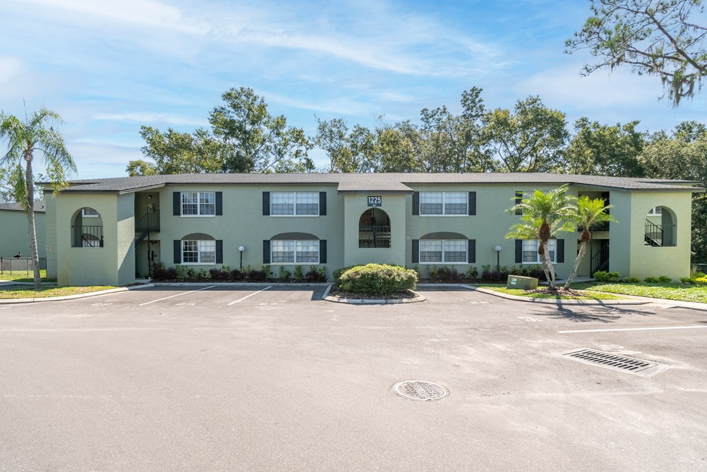 Townsgate Apartments Exterior