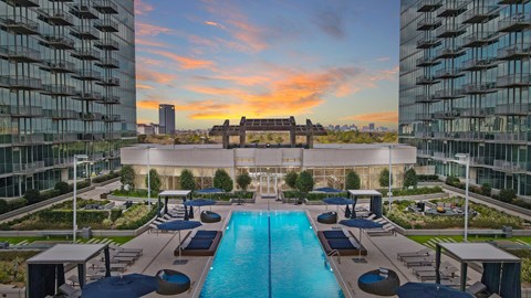 Allure Hermann Park | Infinity Pool with Private Cabanas