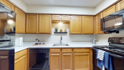Hilton Head Apartments Kitchen