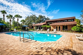 Woodlake Park Swimming Pool Woodlake Park Swimming Pool - Photo Gallery 6