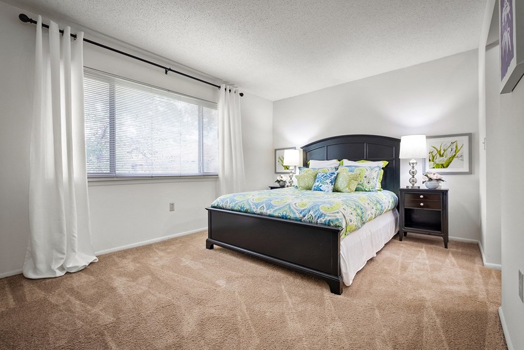 Woodlake Park Bedroom