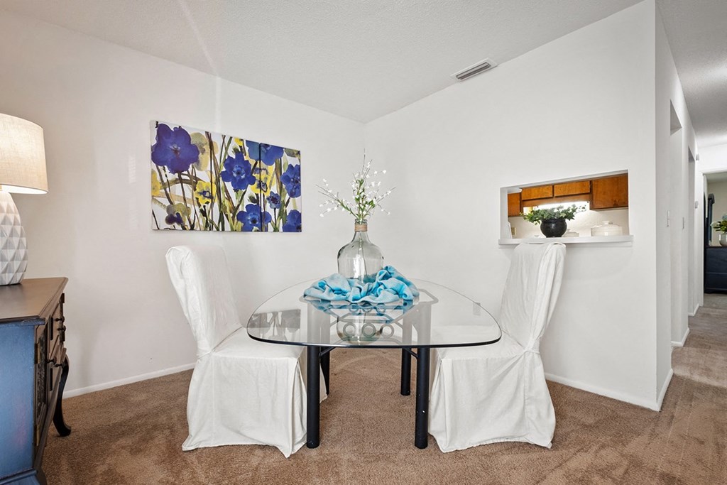 Woodlake Park Dining Room