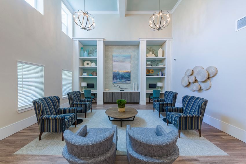 Lucas Creek Community Living Room