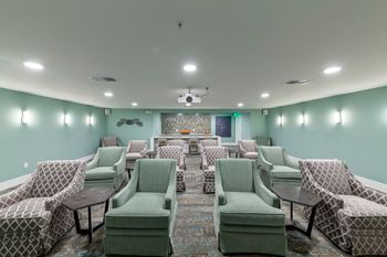 Molly Crossing| Middleburg, FL | Movie Room