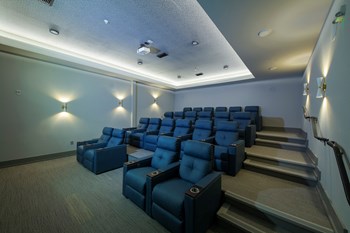 Lofts at Murray Hill Movie Theater - Photo Gallery 9
