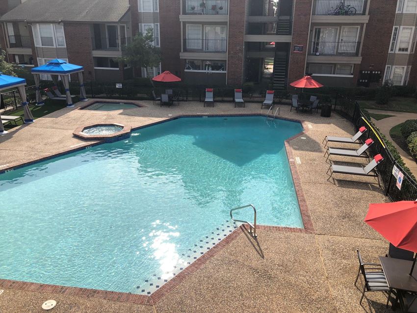 Parque at Bellaire Pool with Sundeck Parque at Bellaire Pool with Sundeck