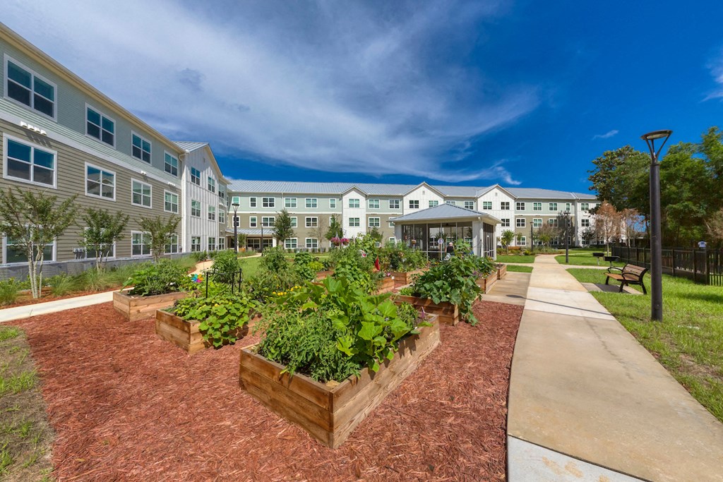 Lucas Creek Outdoor Garden