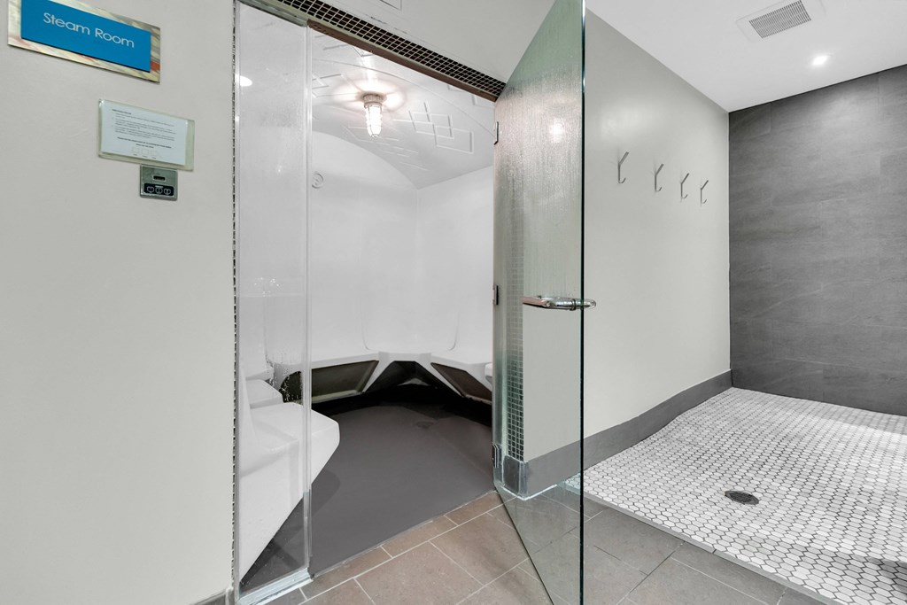 Allure Hermann Park | Steam Room