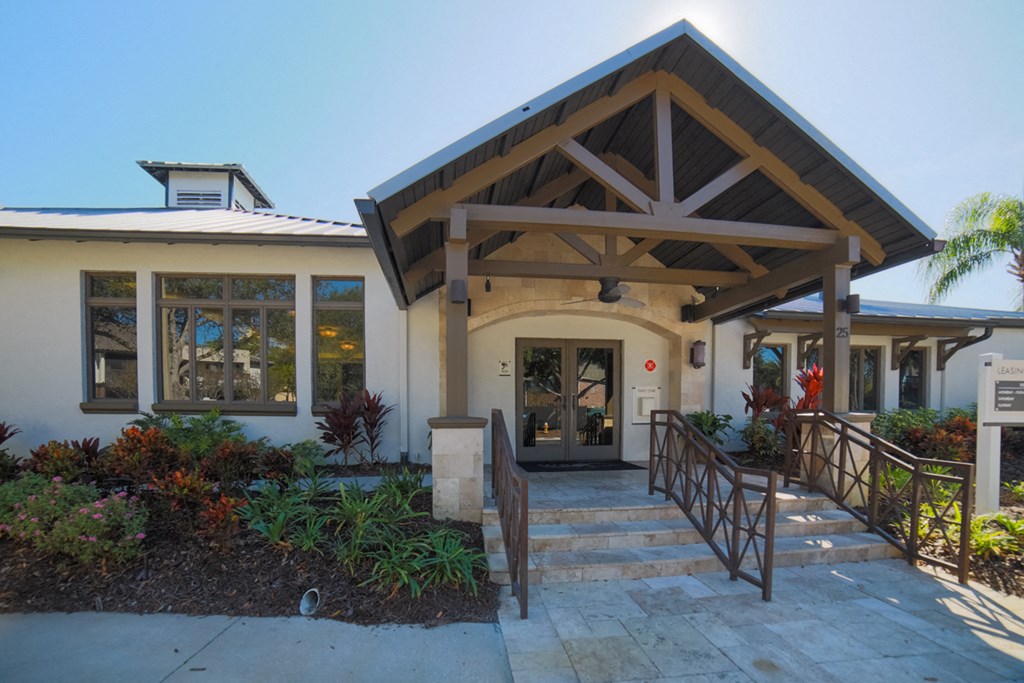 The Palms of Clearwater Apartments Exterior